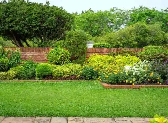 landscaping services Hightsville